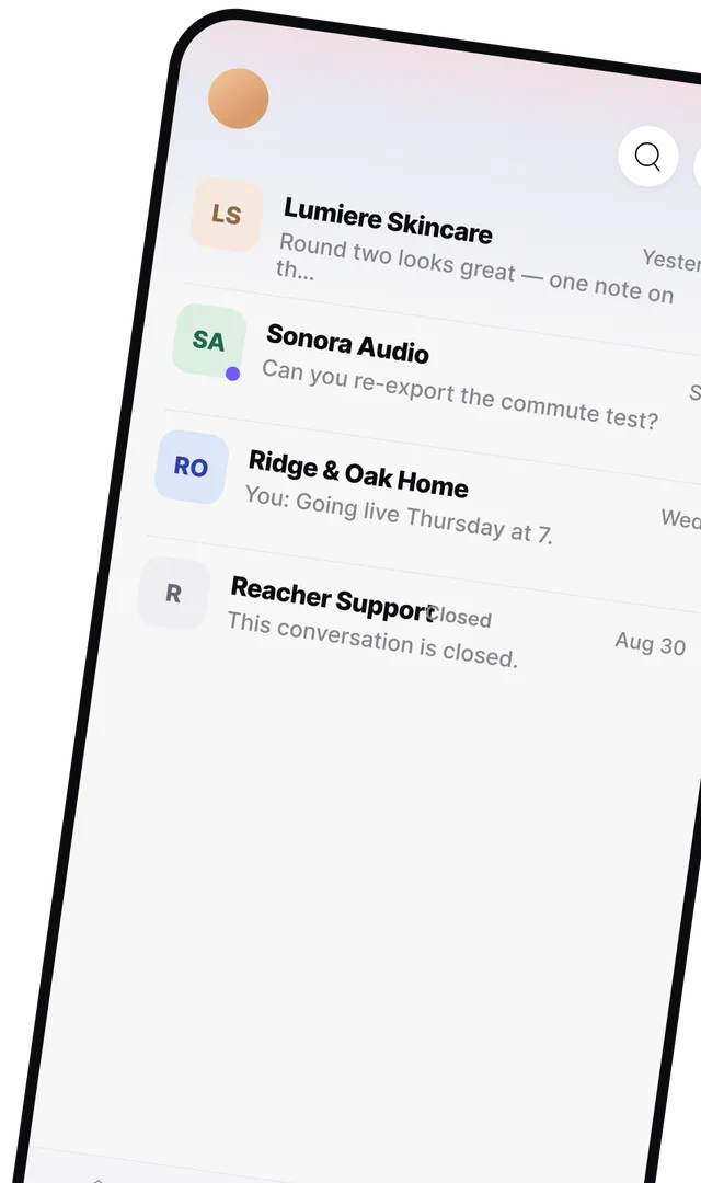 Chat screen in the Reacher creator app, with feedback threads from brands.